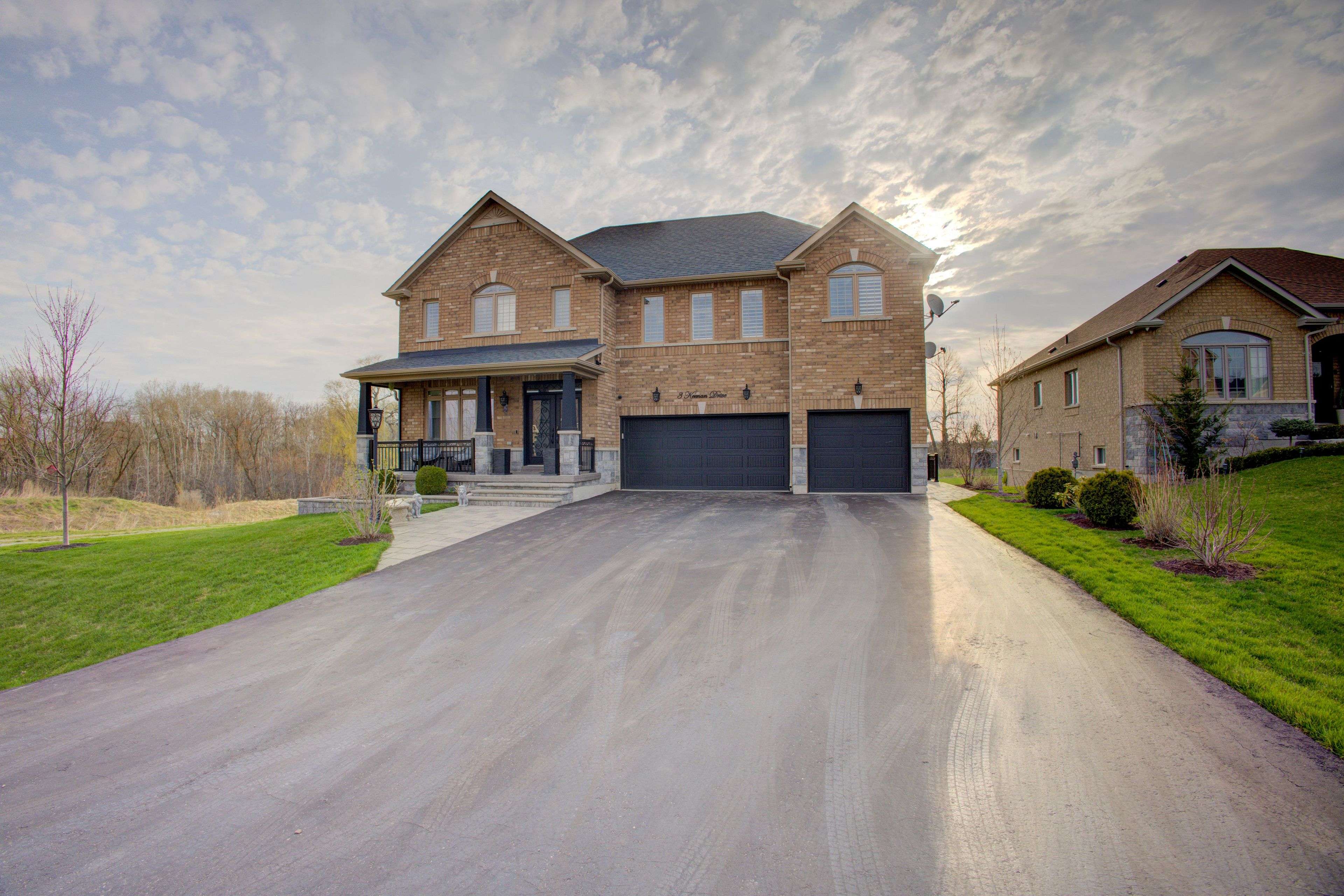 Adjala-tosorontio, ON L0G 1L0,3 Keenan DR