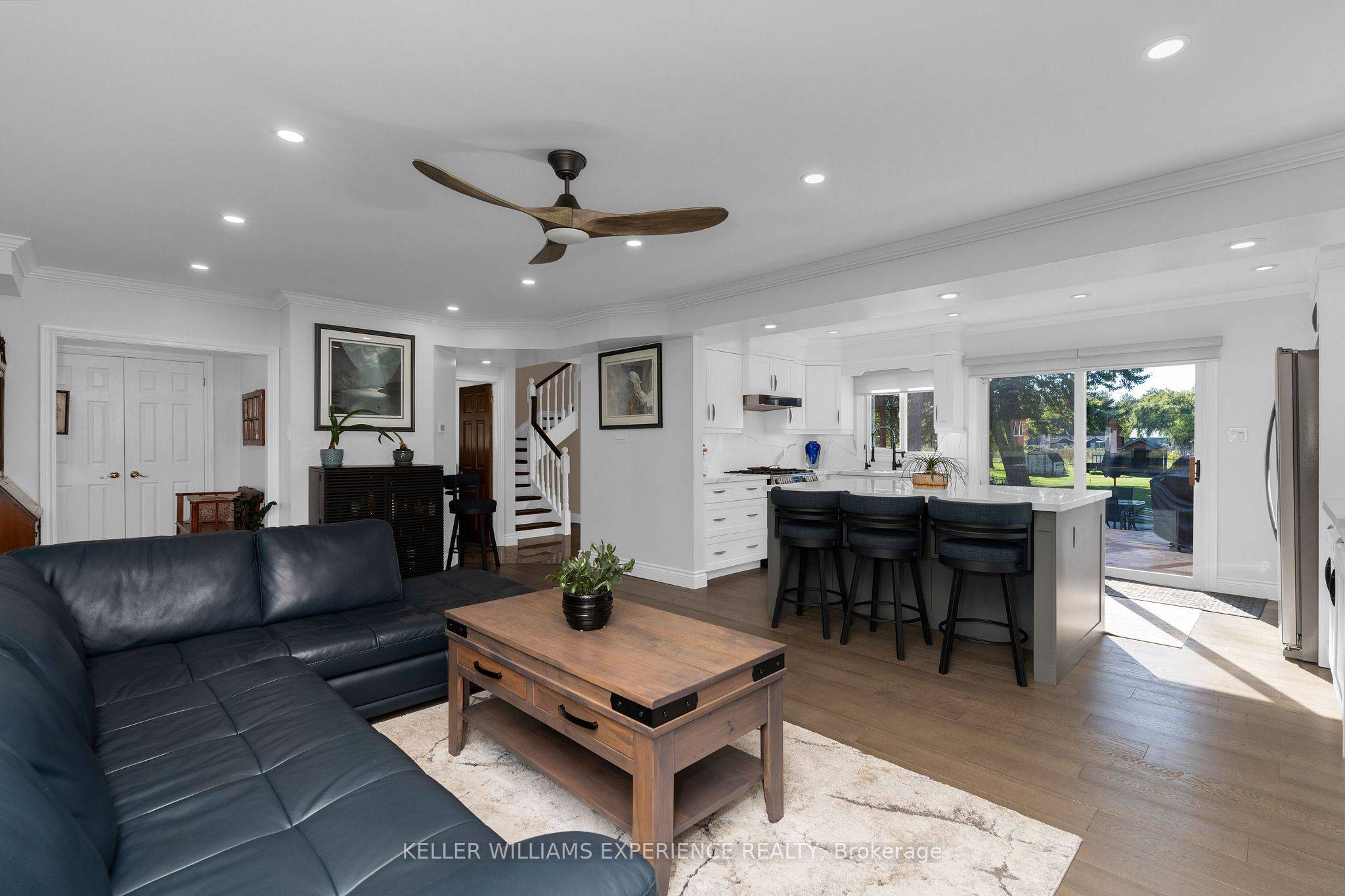 Innisfil, ON L0L 1K0,228 Bayshore RD