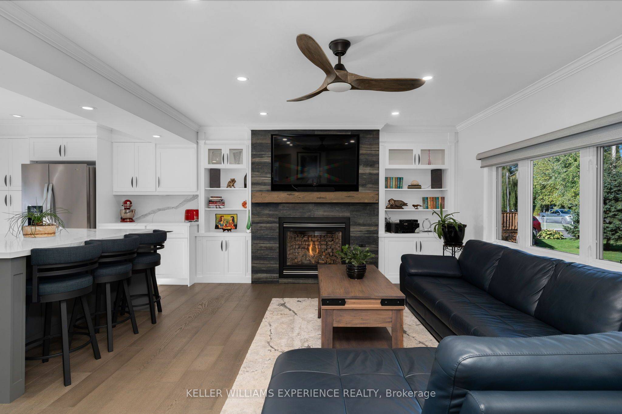 Innisfil, ON L0L 1K0,228 Bayshore RD