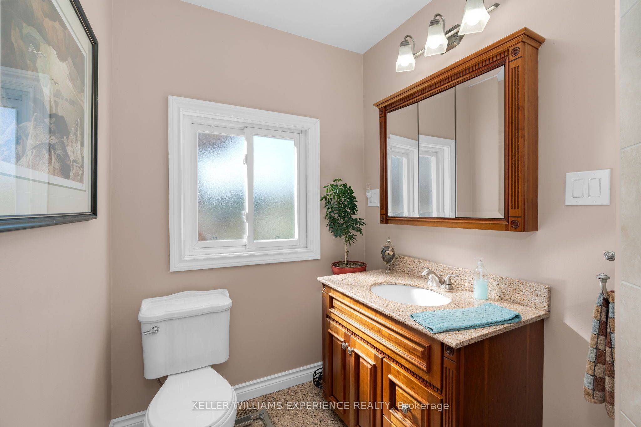 Innisfil, ON L0L 1K0,228 Bayshore RD