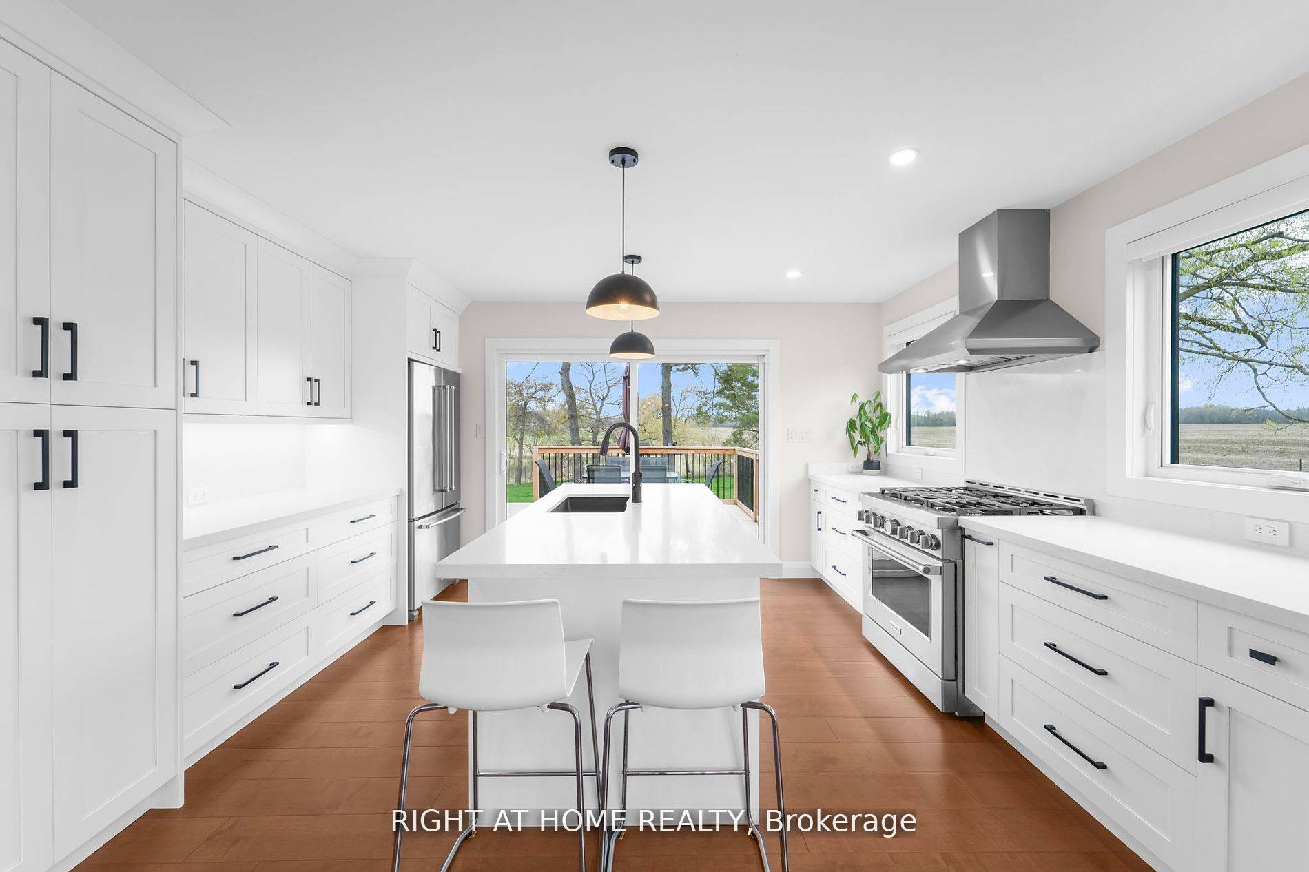 Whitchurch-stouffville, ON L4A 2W1,17083 Warden AVE