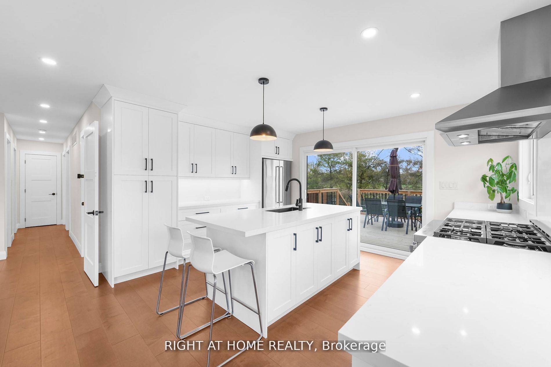 Whitchurch-stouffville, ON L4A 2W1,17083 Warden AVE