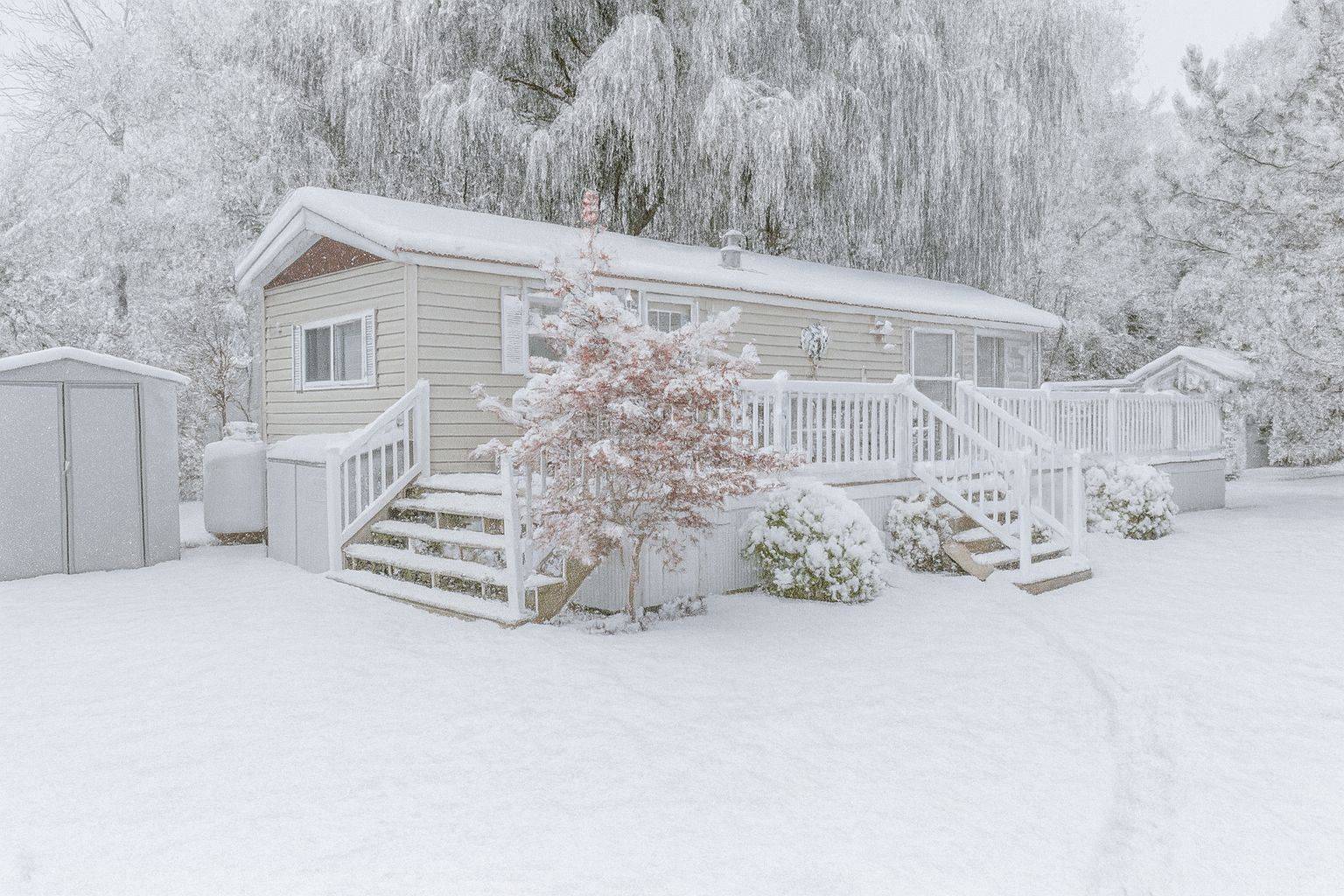 Wasaga Beach, ON L9Z 1X7,15 Huron CIR