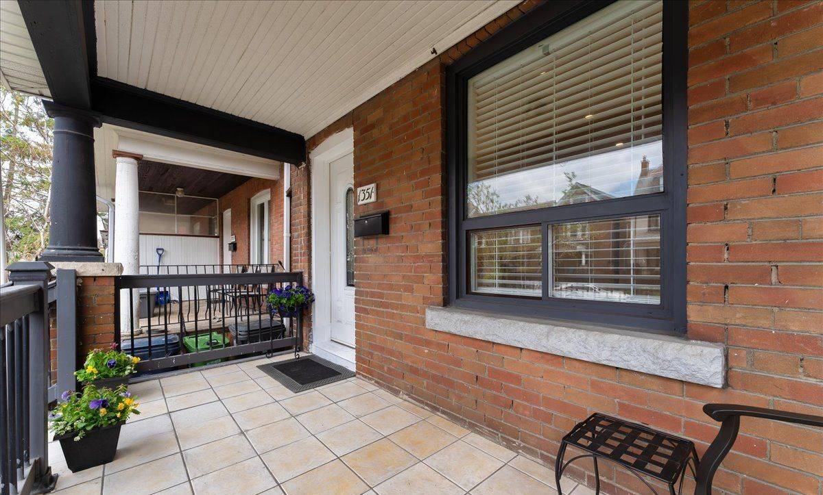 Toronto W03, ON M6H 3Z9,1351 Lansdowne AVE #Upper