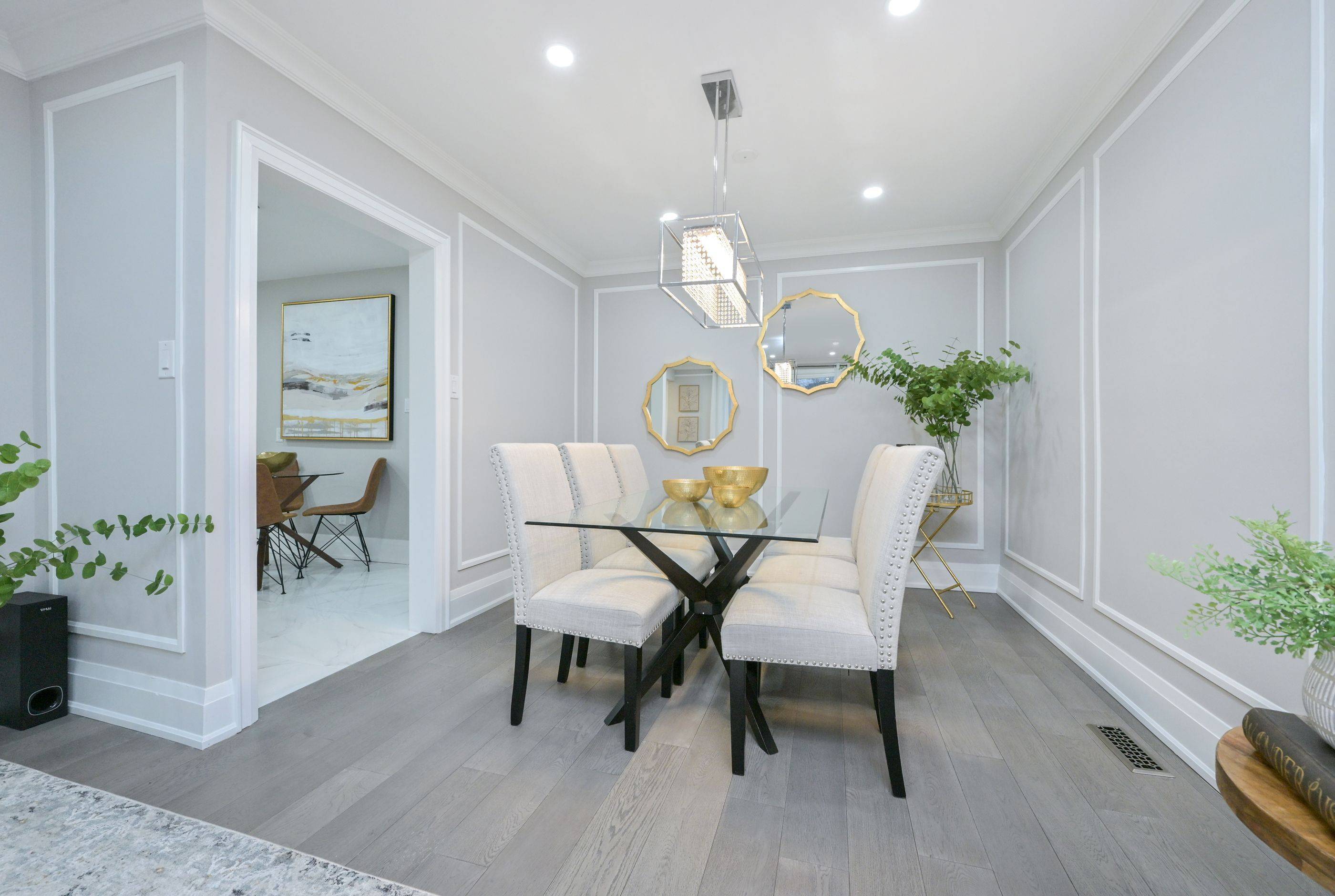 Mississauga, ON L5C 1N7,1316 Erinmore DR