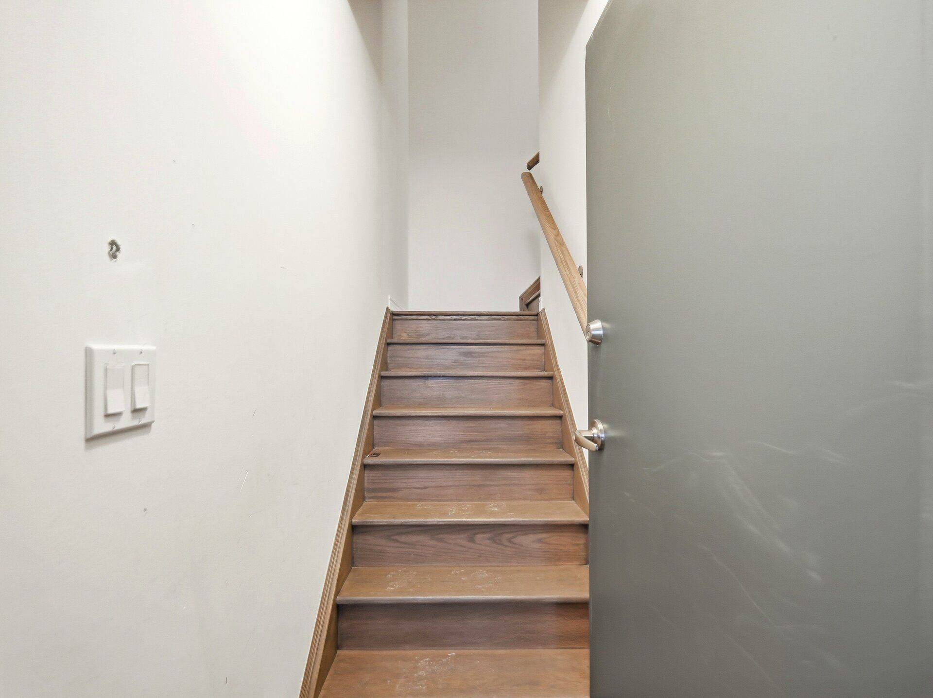 Brampton, ON L6P 4R1,70 Halliford PL #413