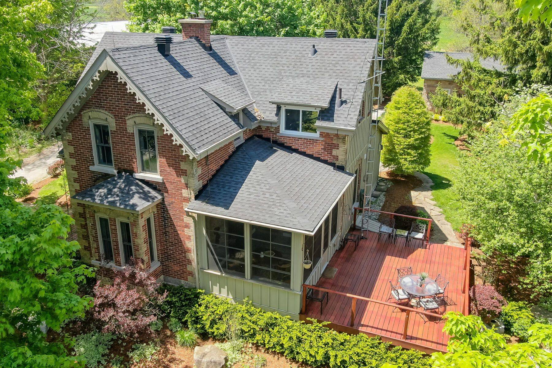 Halton Hills, ON L7G 4S6,10319 15 Side Road