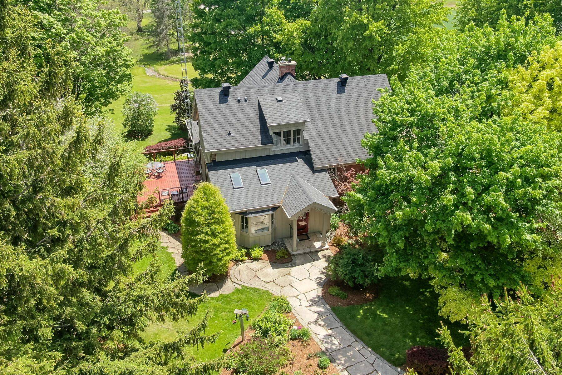 Halton Hills, ON L7G 4S6,10319 15 Side Road