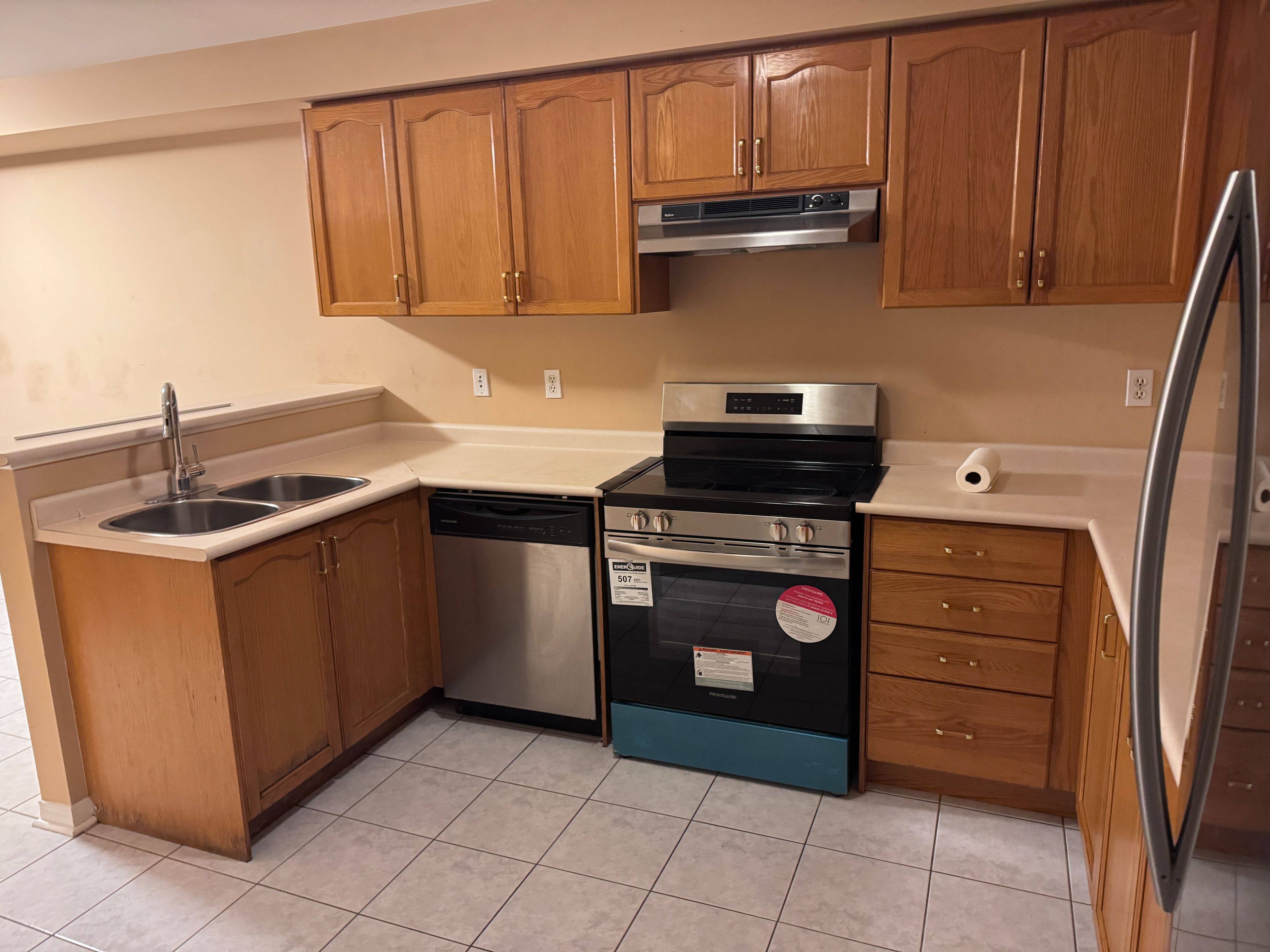 Oakville, ON L6M 4B1,2265 Hummingbird WAY