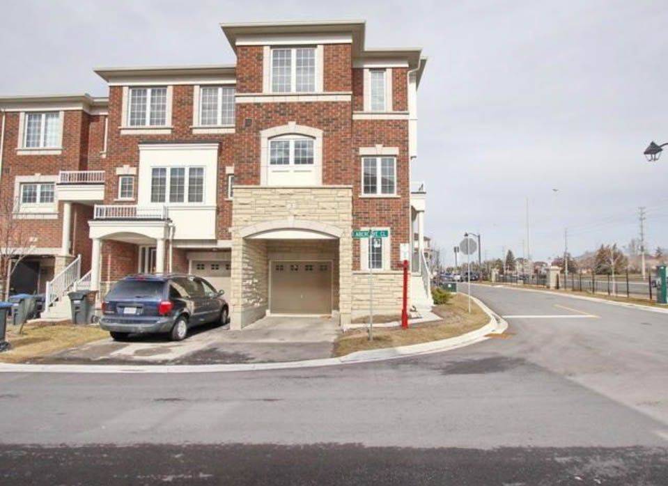 Brampton, ON L6Y 6E6,2 Abercove Close