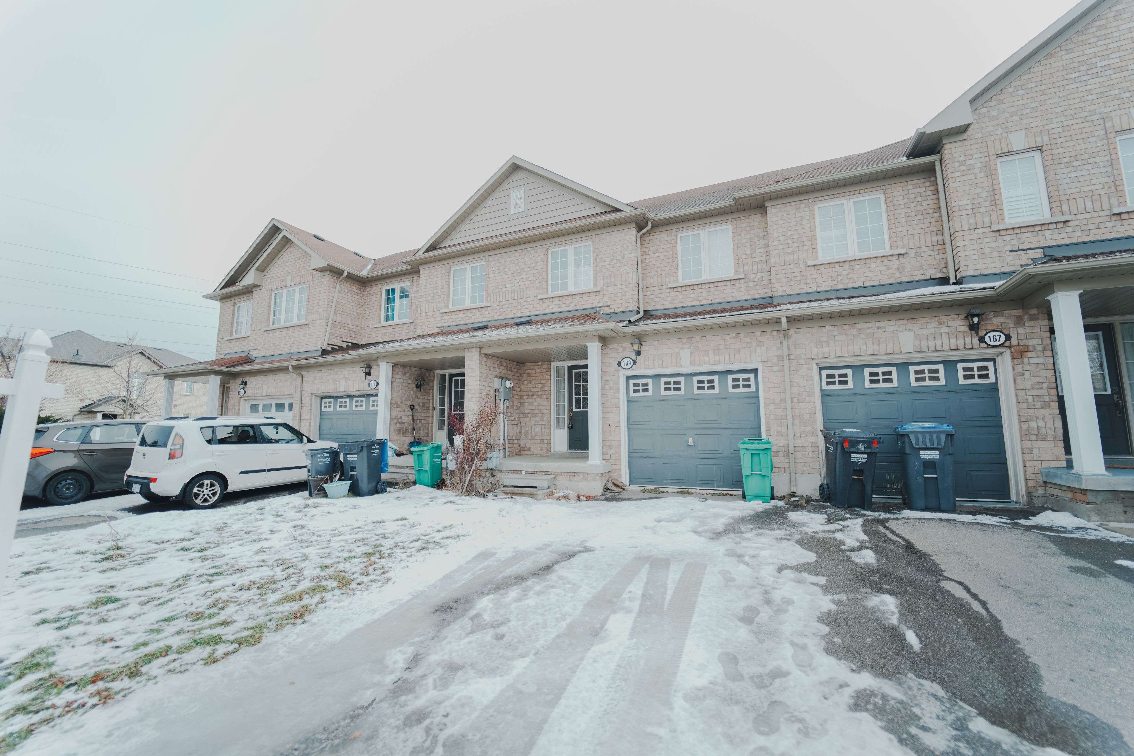 Brampton, ON L6X 0K6,169 Crystal Glen CRES