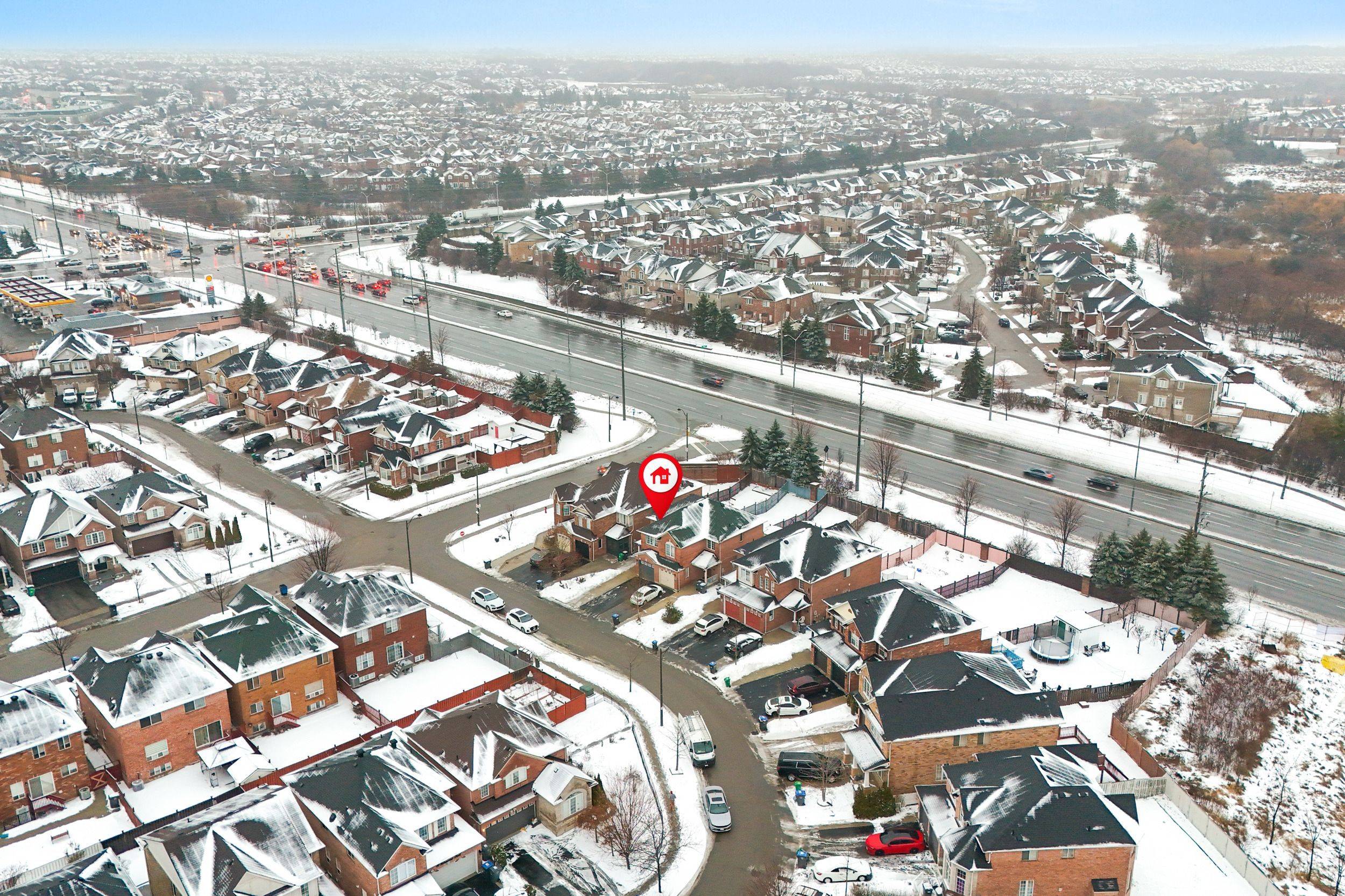 Brampton, ON L6S 0A4,61 Bottomwood ST