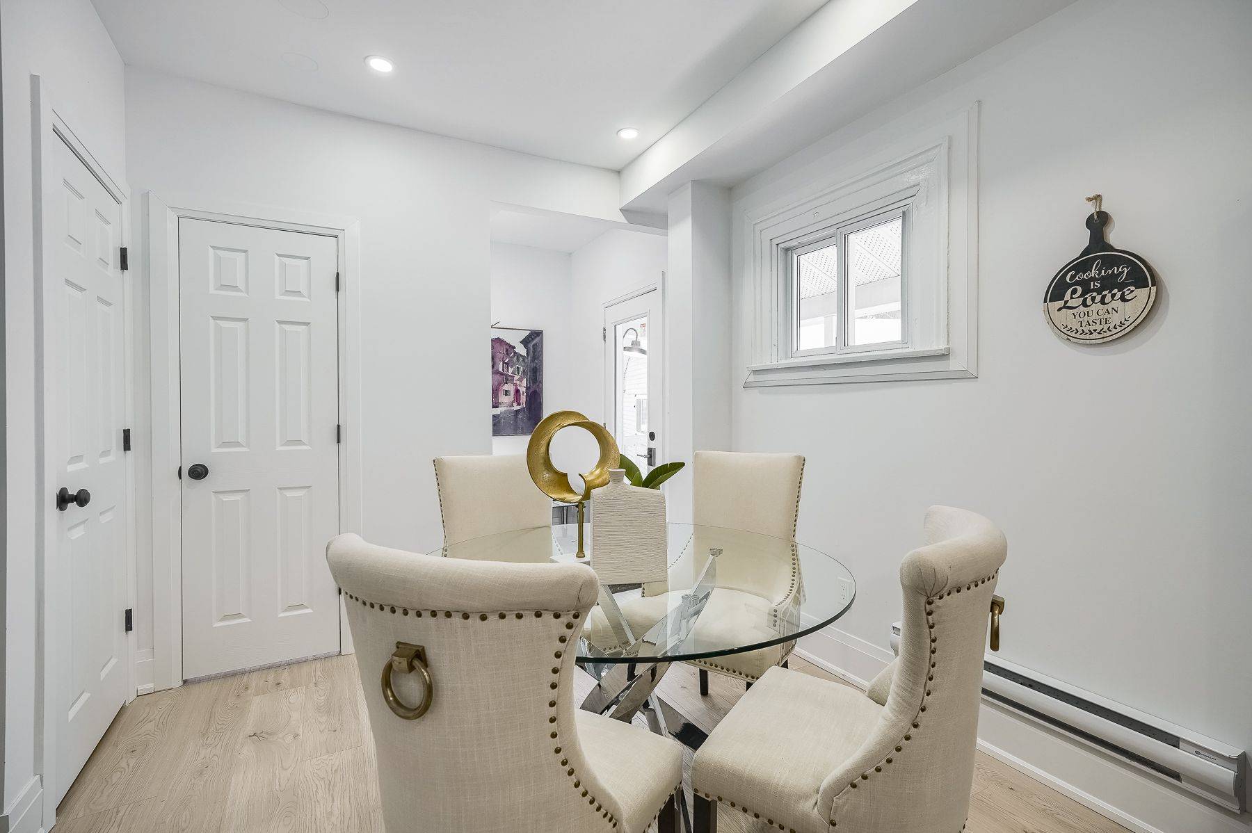 St. Catharines, ON L2R 2L1,8 Elizabeth ST