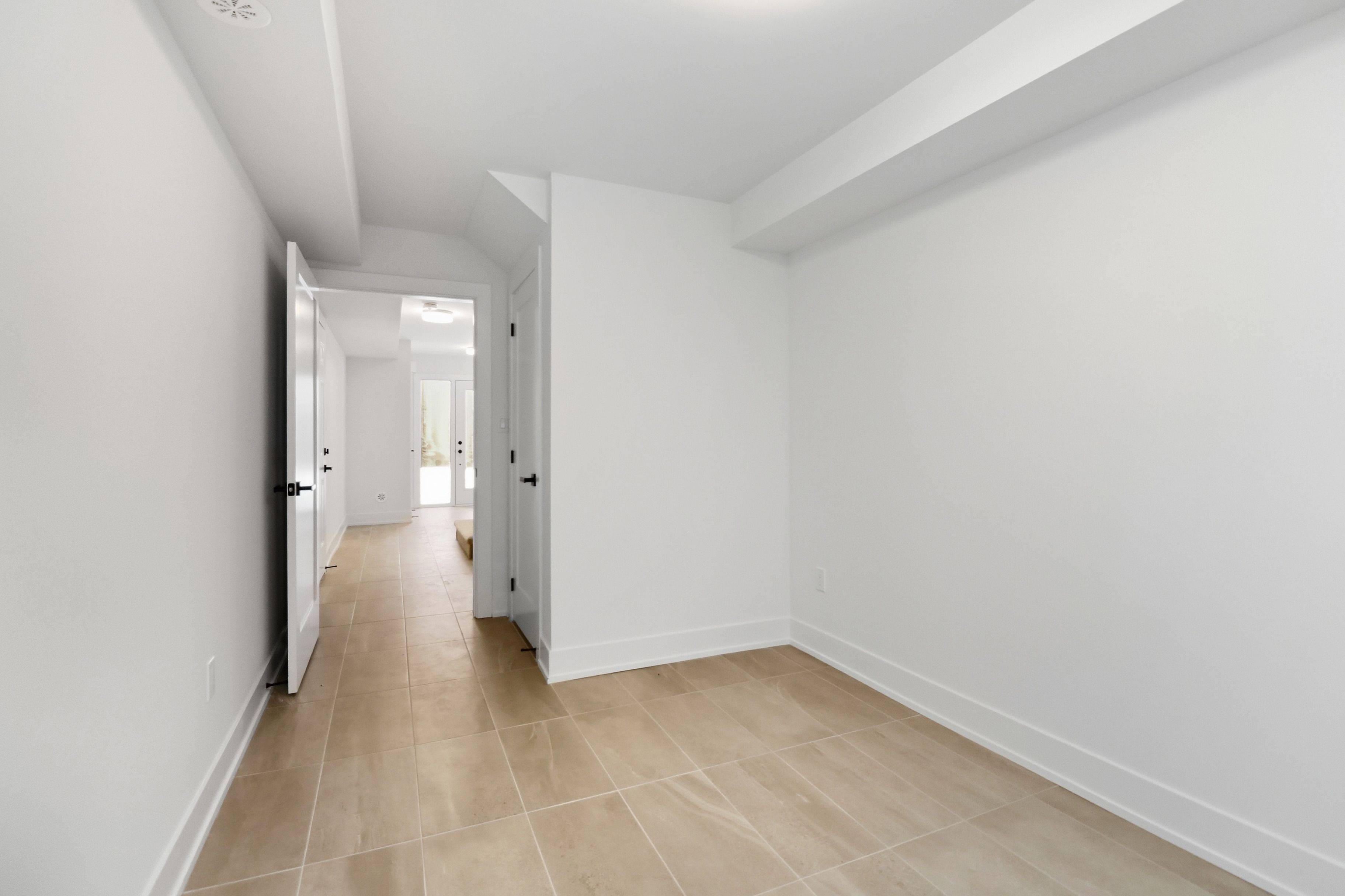 Blue Mountains, ON N0H 2P0,117 Sladden CT #25