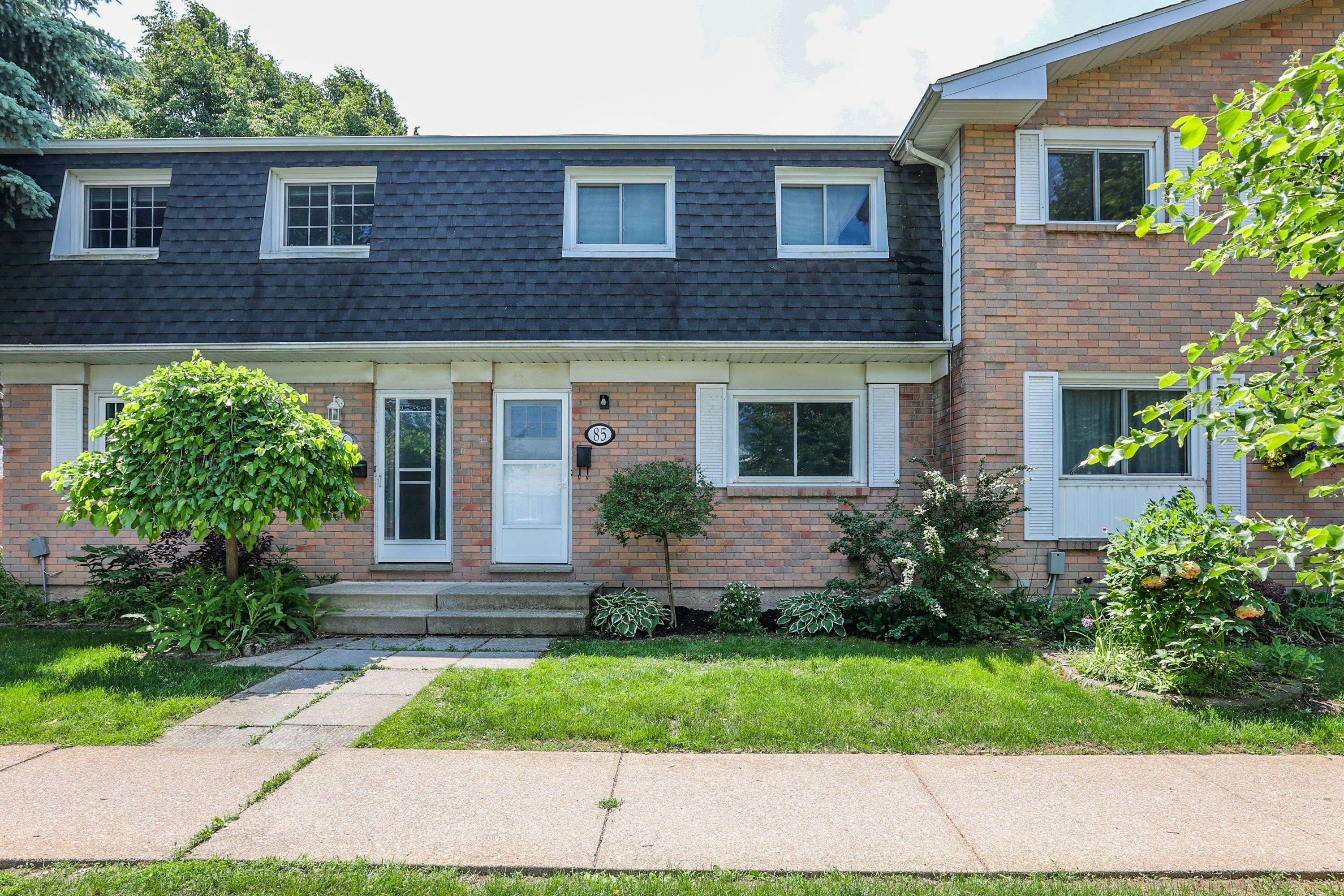 Welland, ON L3C 6J6,185 Denistoun ST #85