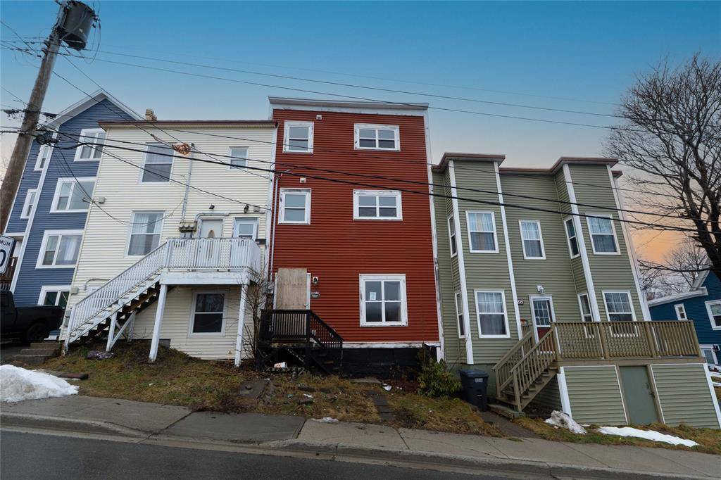 St. John's, NL A1E1L4,130 Pleasant Street