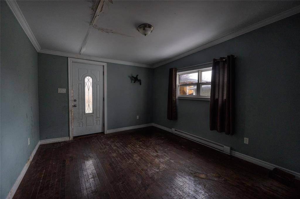 St. John's, NL A1E1L4,130 Pleasant Street