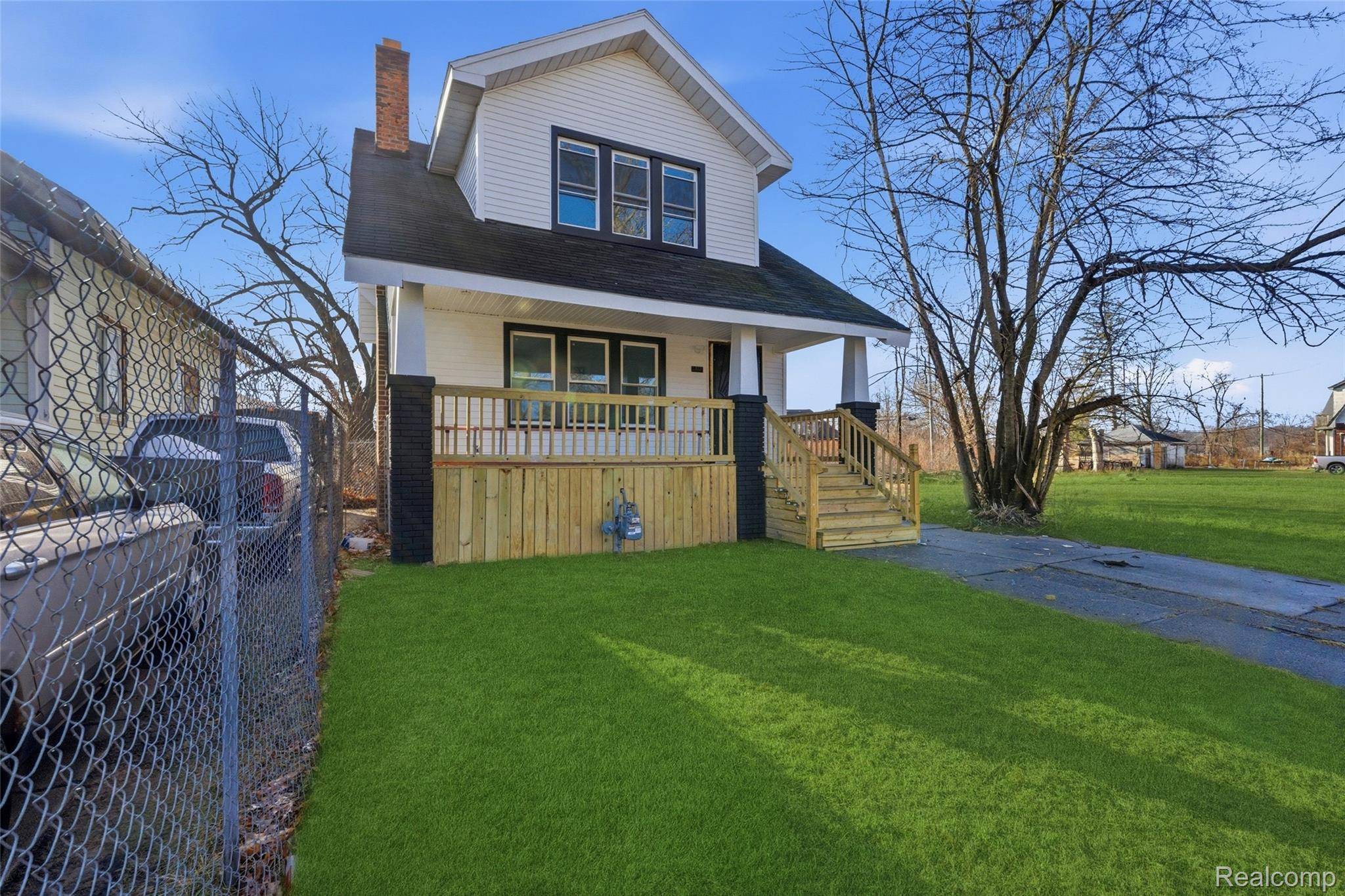 Highland Park, MI 48203,517 W Hollywood