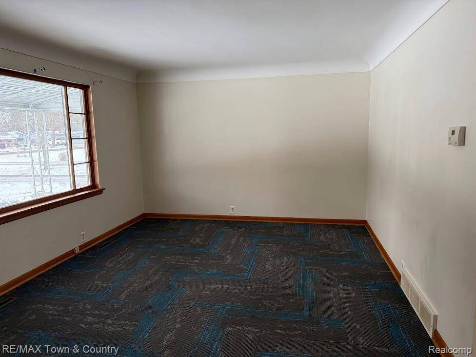 Clio, MI 48420,11446 N Jennings RD