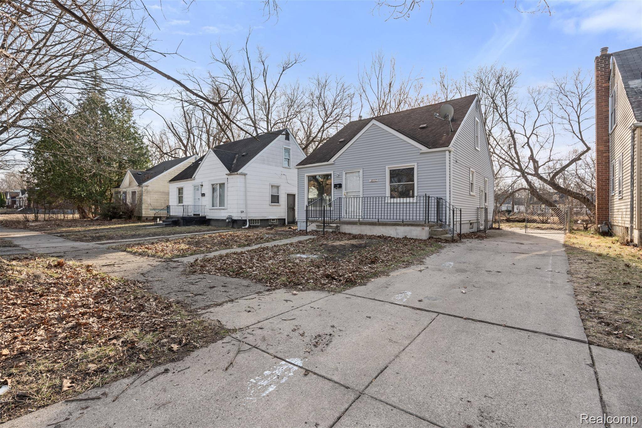 Detroit, MI 48219,18557 Fielding