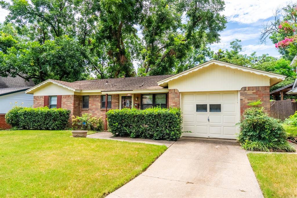 Arlington, TX 76012,1712 Foster Drive