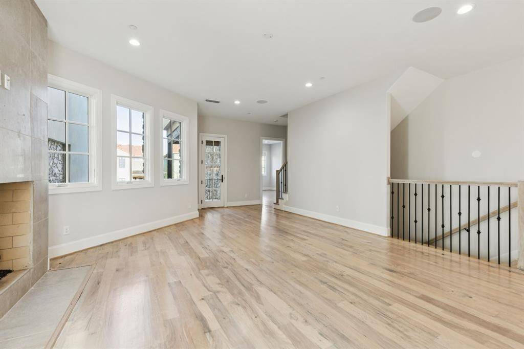 Westlake, TX 76262,10 Comillas Drive