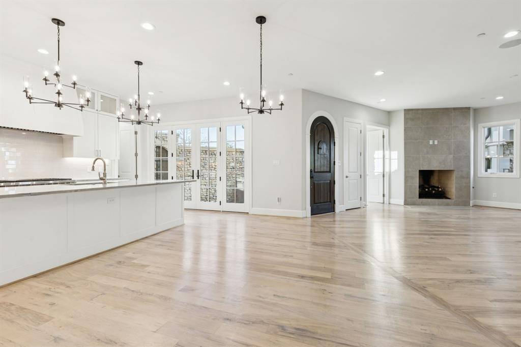 Westlake, TX 76262,10 Comillas Drive