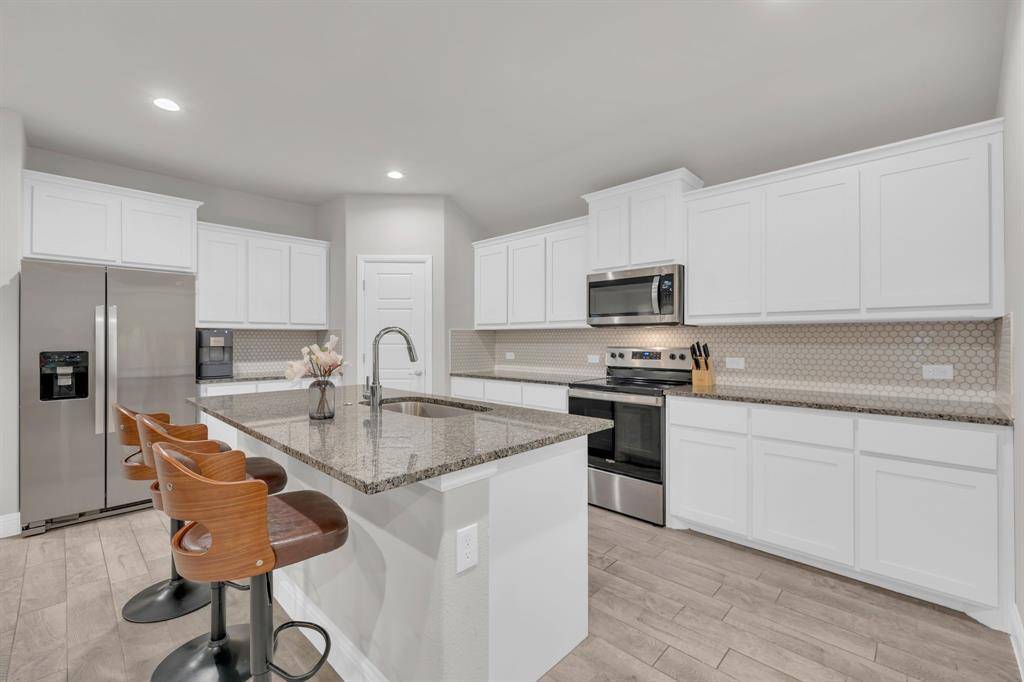 Alvarado, TX 76009,728 Golden Gate Park Road