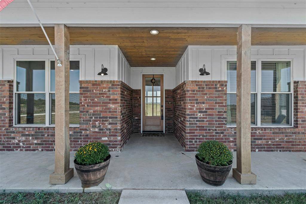 Cleburne, TX 76031,2350 County Road 1104