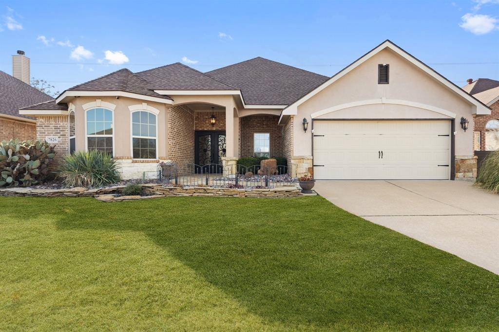 Arlington, TX 76002,7826 Black Willow Lane