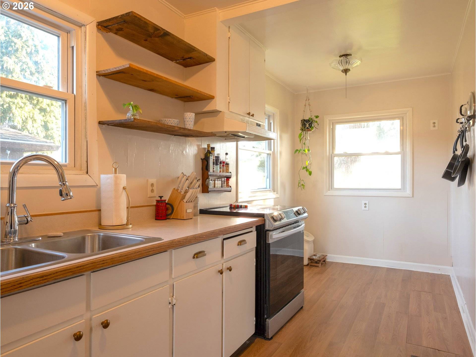 Portland, OR 97220,11020 NE GLISAN ST