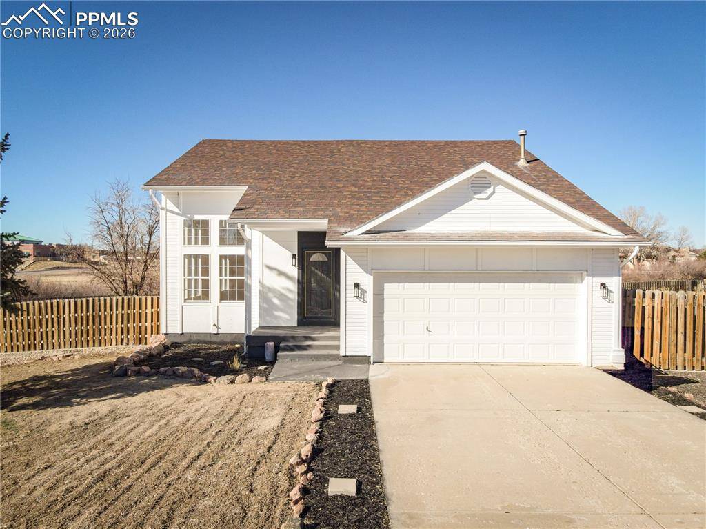 Pueblo, CO 81007,473 S Hook CT