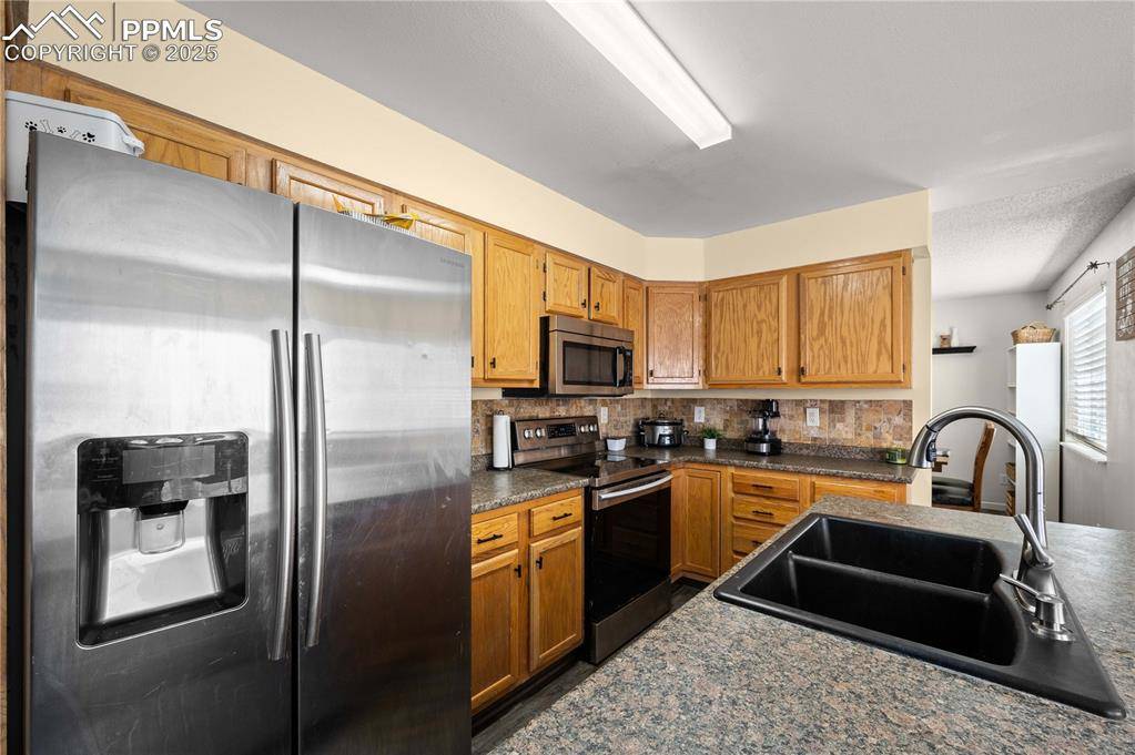 Colorado Springs, CO 80911,4980 Wilkin DR