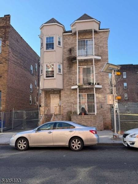 Newark City, NJ 07108,91 Spruce St