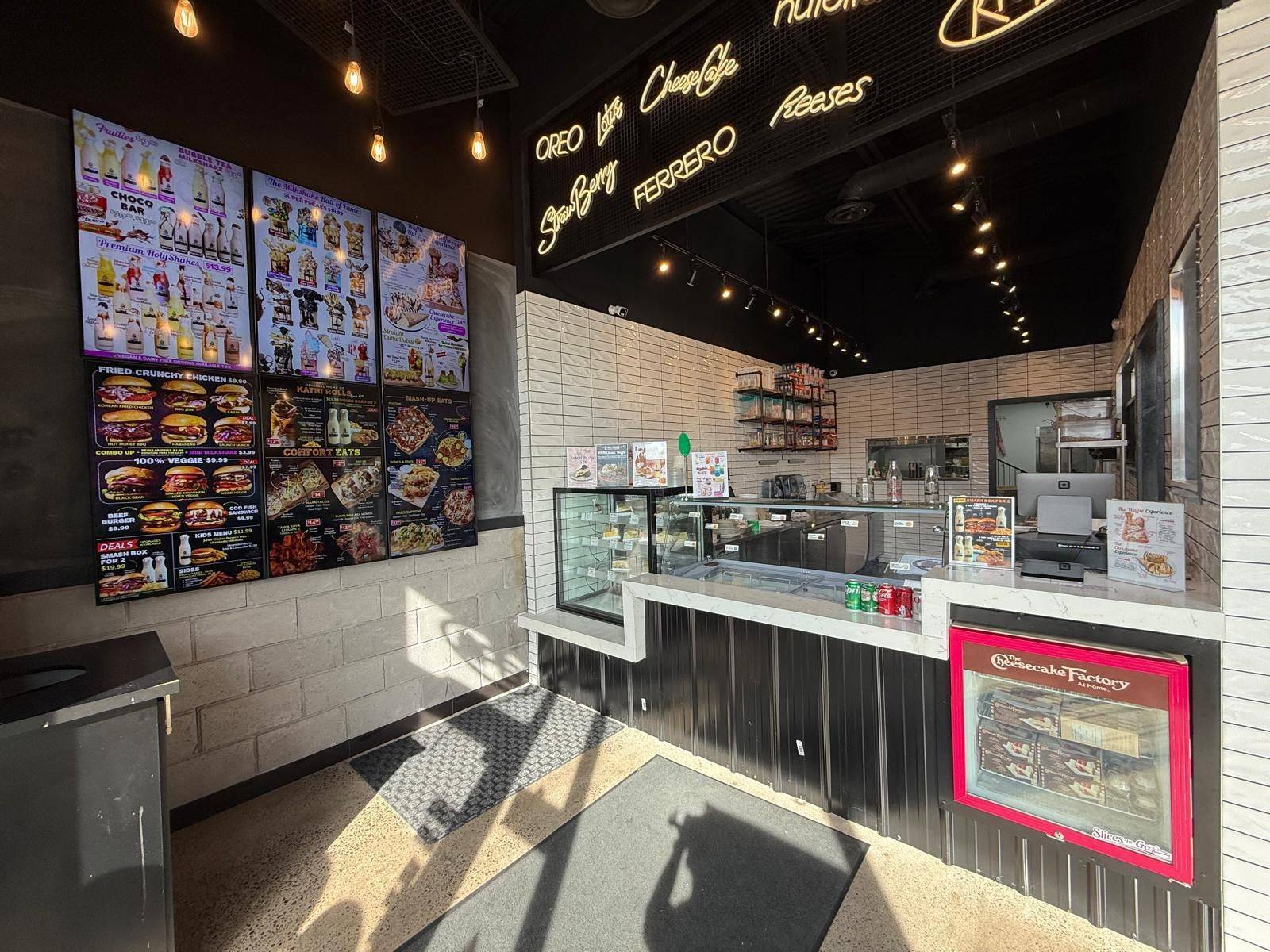 Ajax, ON L1S 2J1,310 Hardwood AVE S #1B