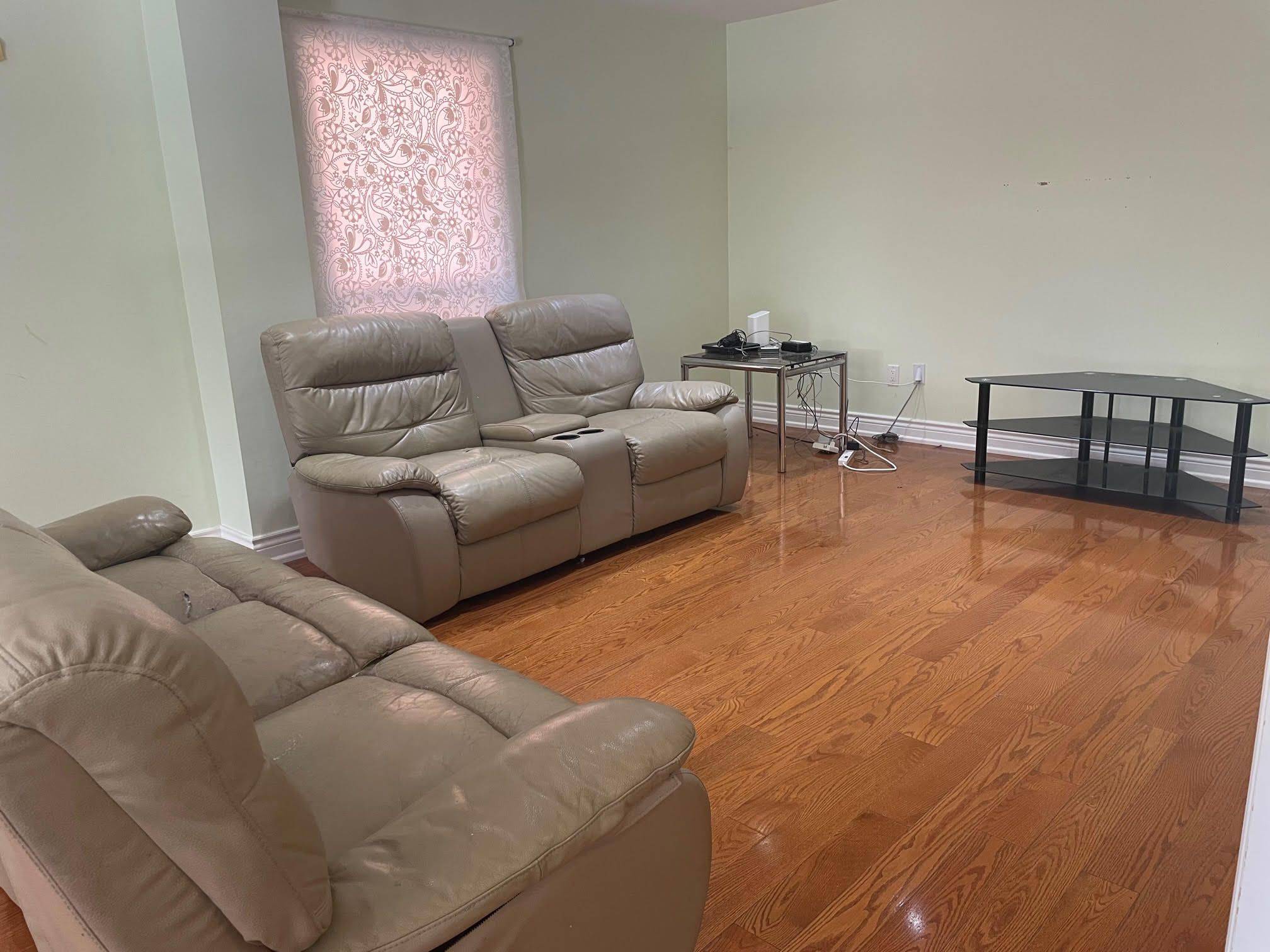 Toronto E07, ON M1V 3C6,47 Hillfarm DR