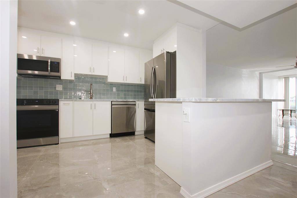 Pompano Beach, FL 33069,3100 N Course Ln #103