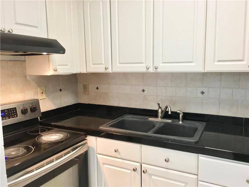 Coral Springs, FL 33065,2631 Riverside Dr #1