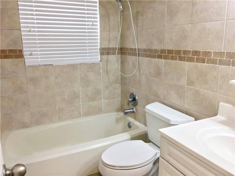 Coral Springs, FL 33065,2631 Riverside Dr #1