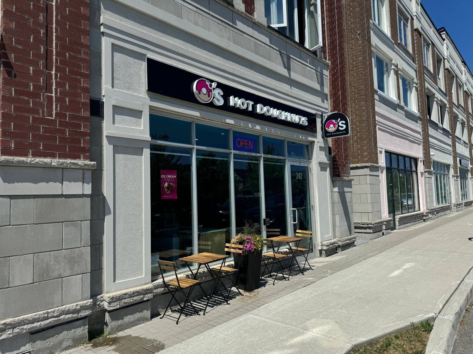 Markham, ON L6B 1N6,242 Copper Creek DR