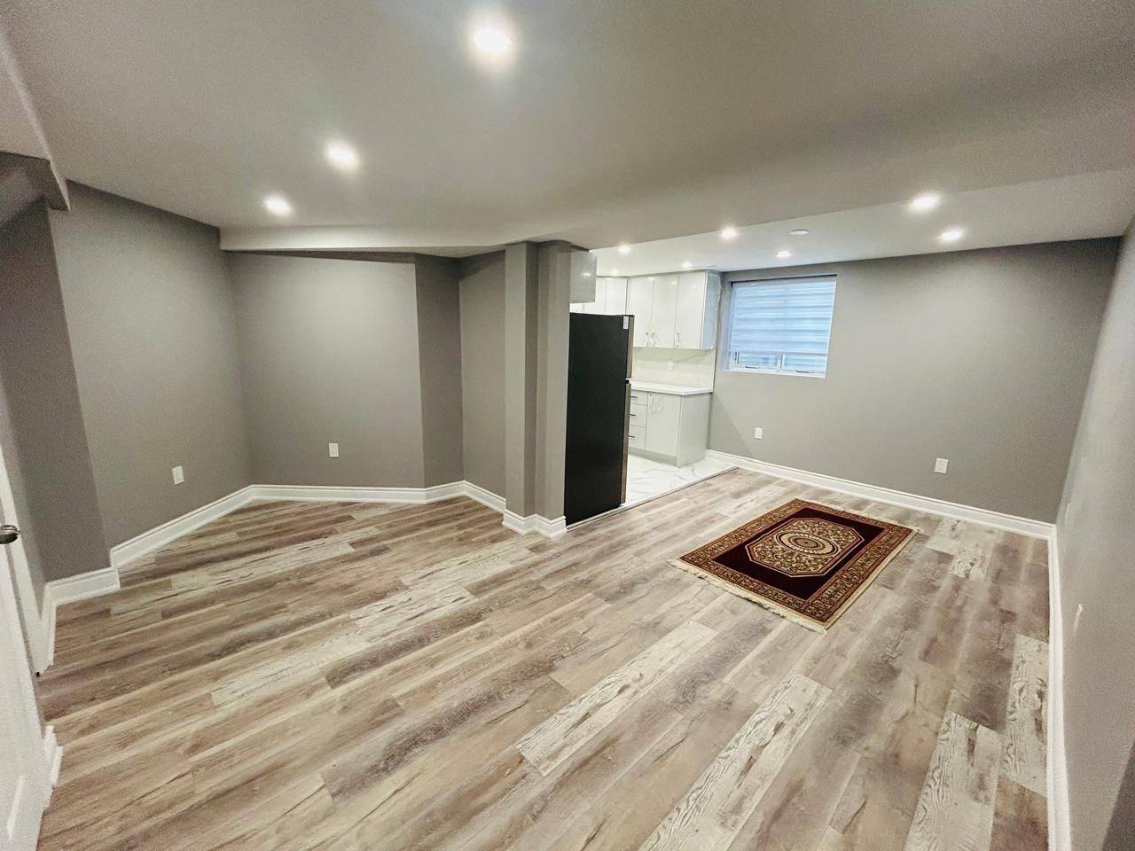 Innisfil, ON L9S 1T9,1120 Leslie DR