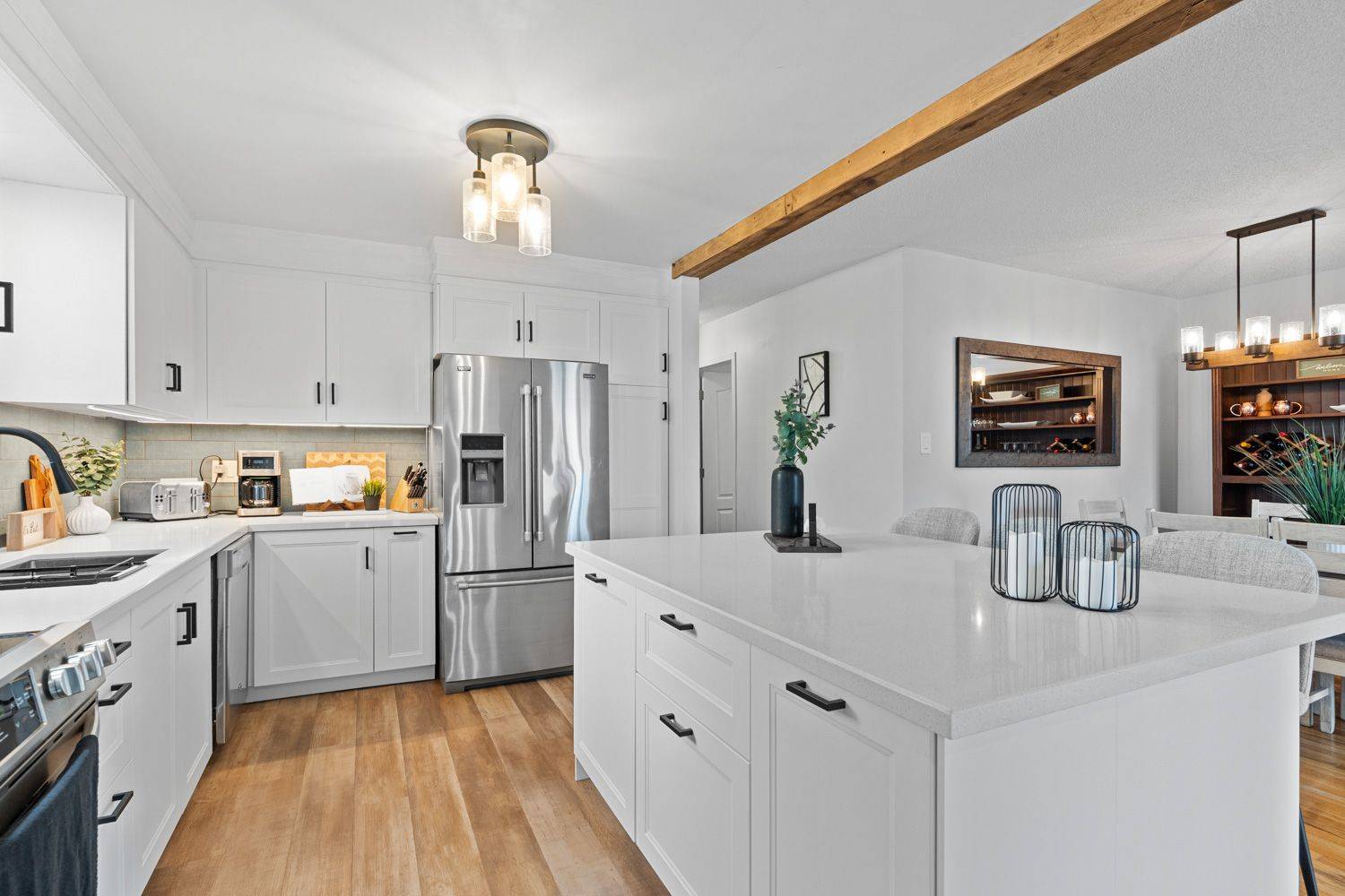 Bradford West Gwillimbury, ON L3Z 2H1,6 Longview DR