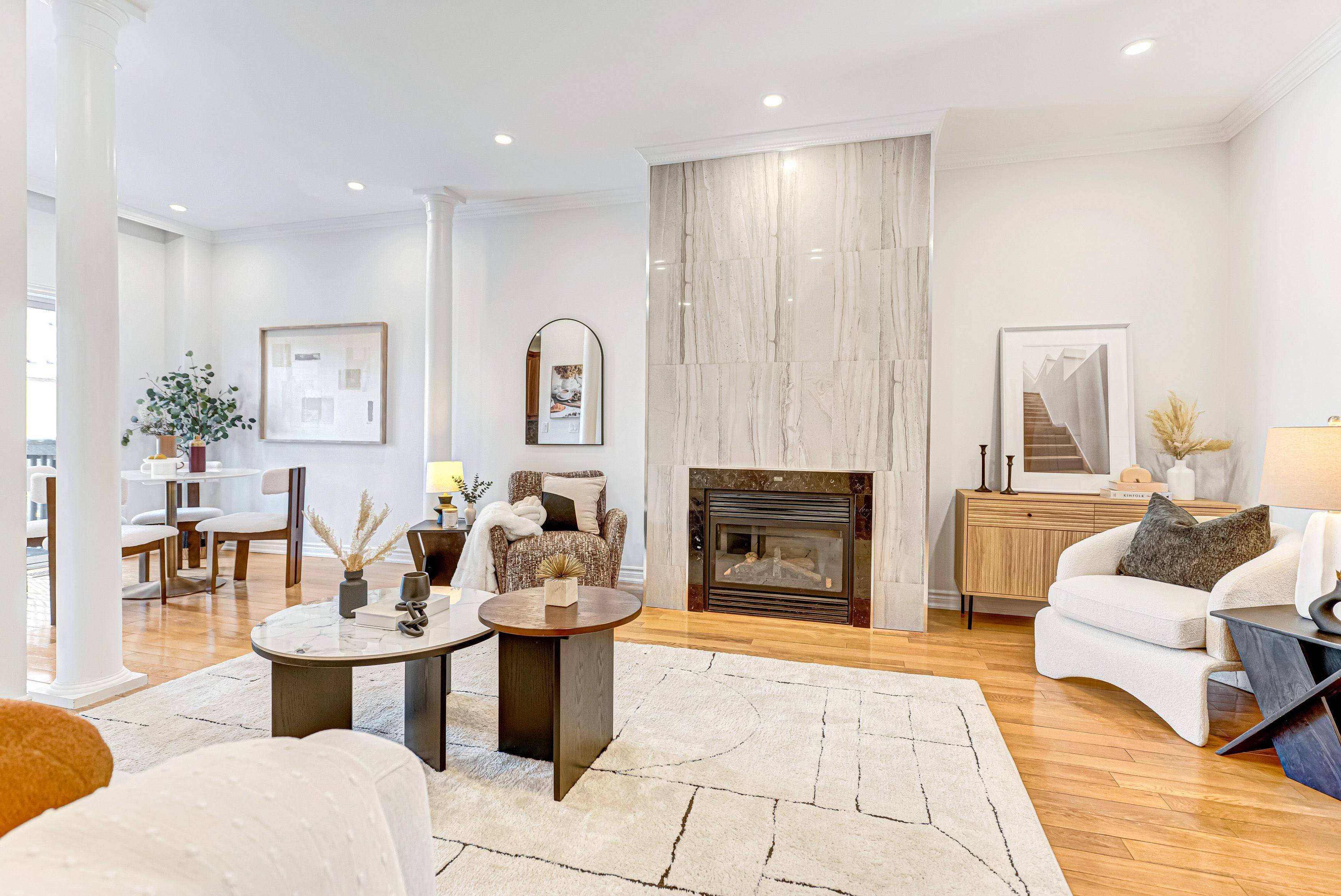 Richmond Hill, ON L4S 2R7,61 Romance DR