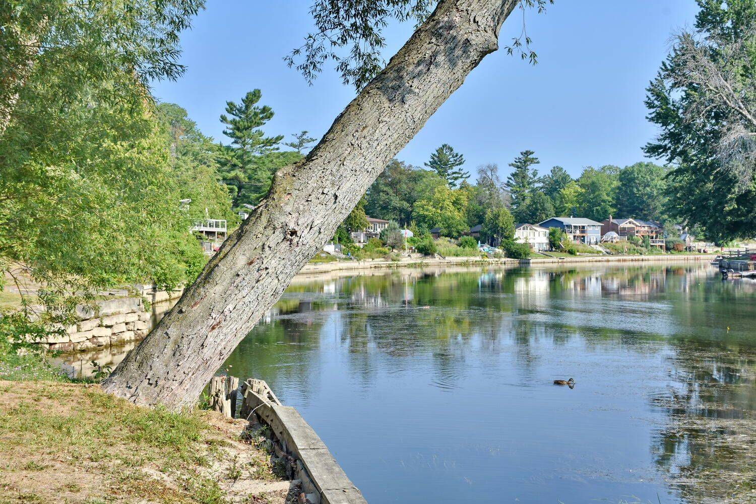 Wasaga Beach, ON L9Z 2S9,103 Sunnidale RD S