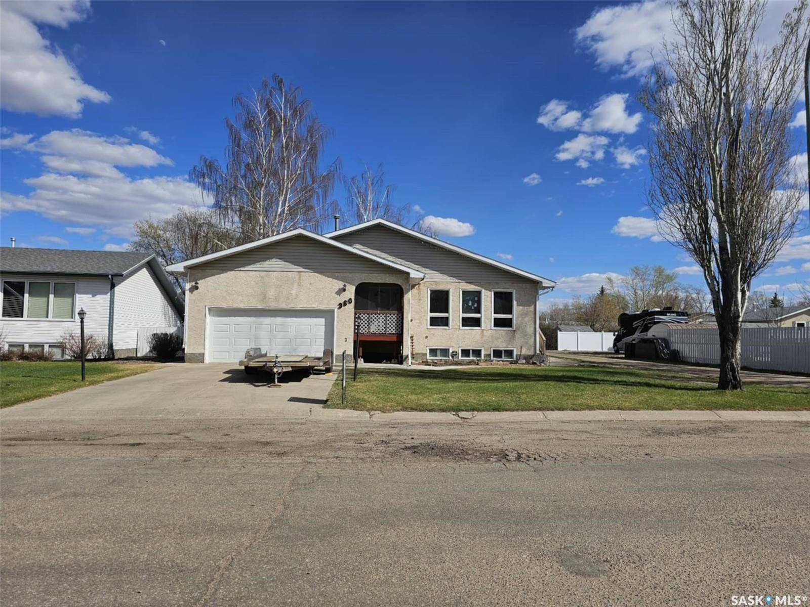 Unity, SK S0K 4L0,380 3rd STREET W