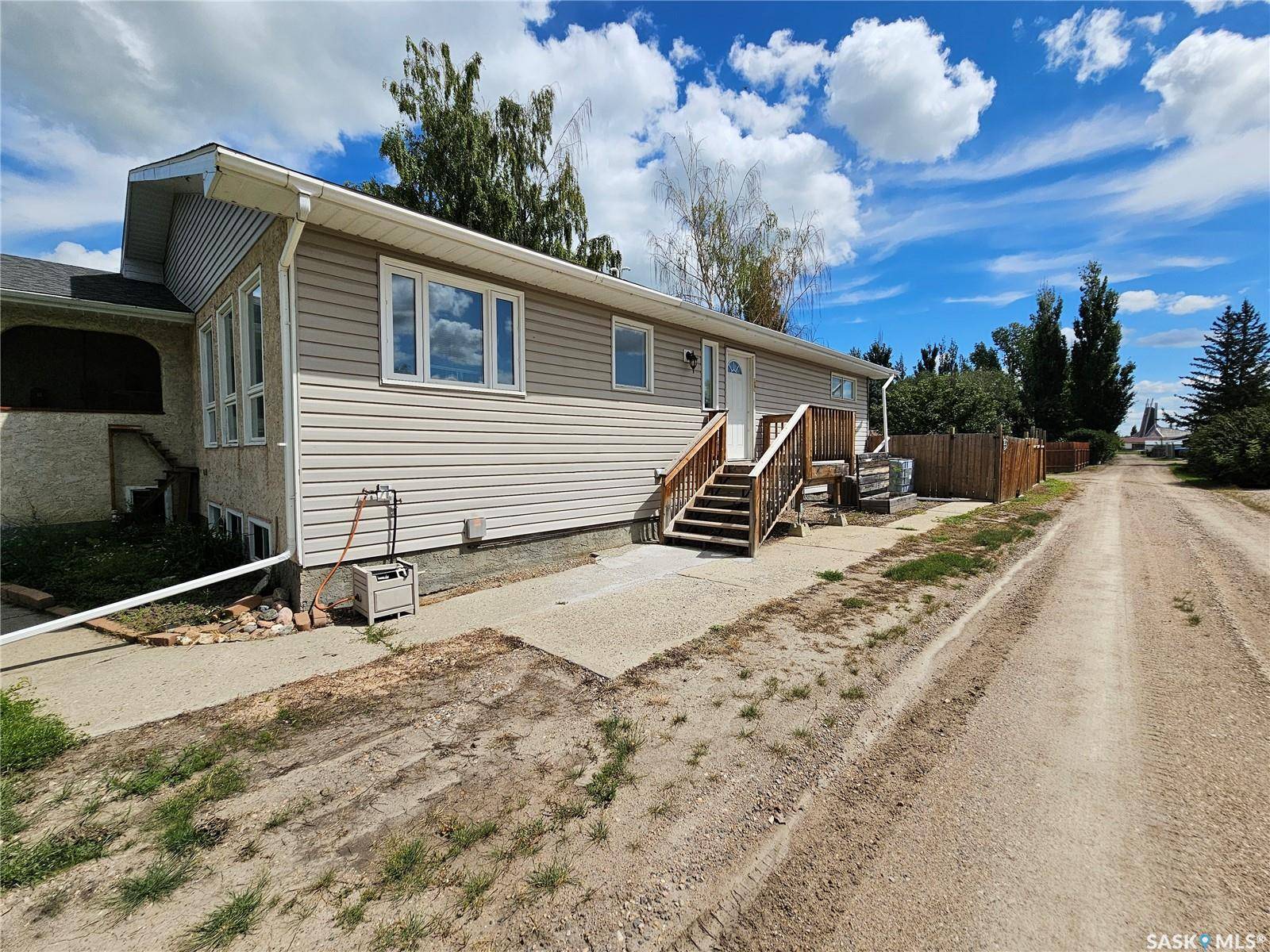 Unity, SK S0K 4L0,380 3rd STREET W