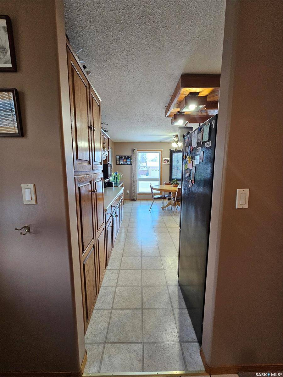 Unity, SK S0K 4L0,380 3rd STREET W