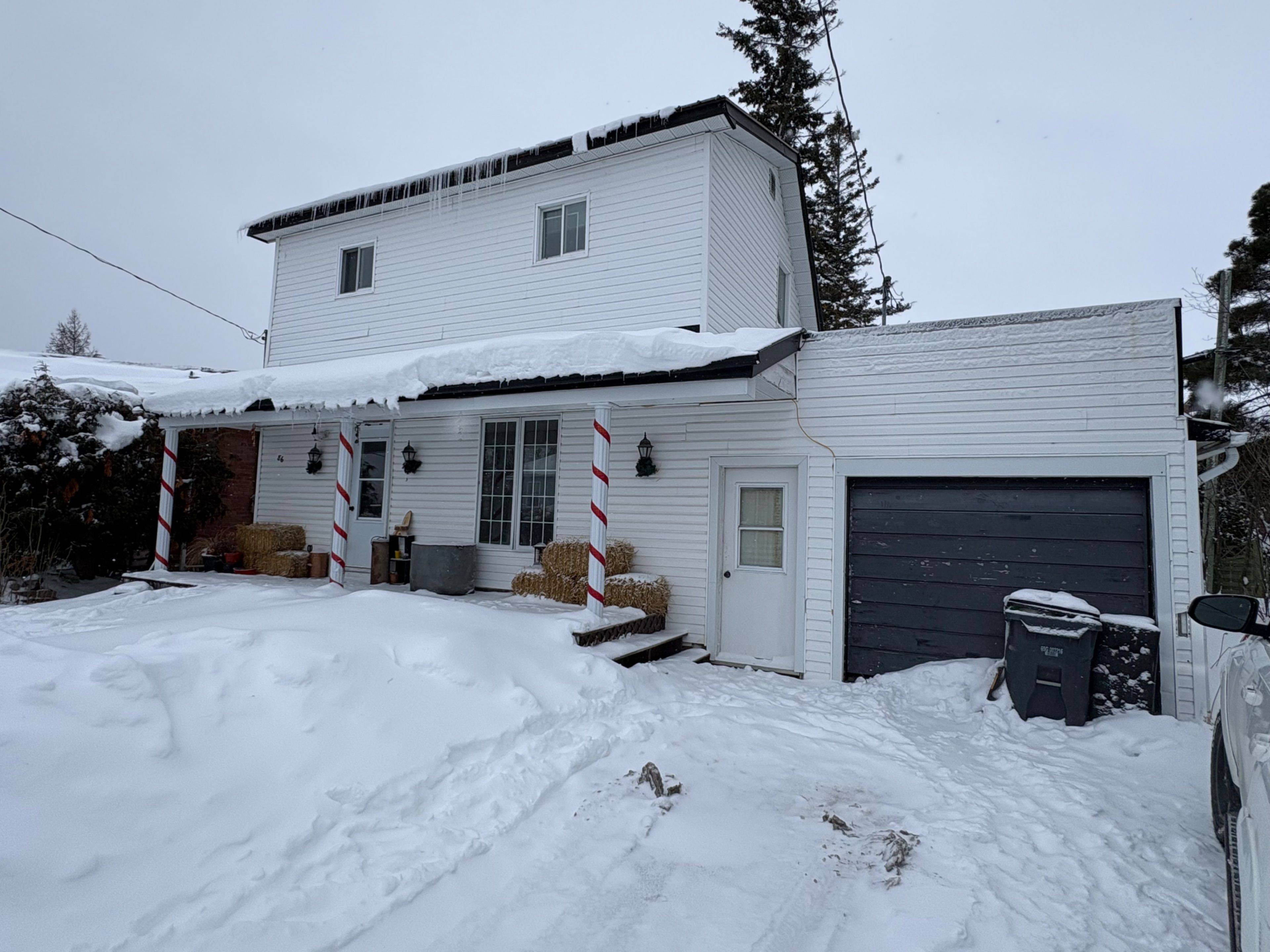 Temiskaming Shores, ON P0J 1P0,86 Dymond CRES