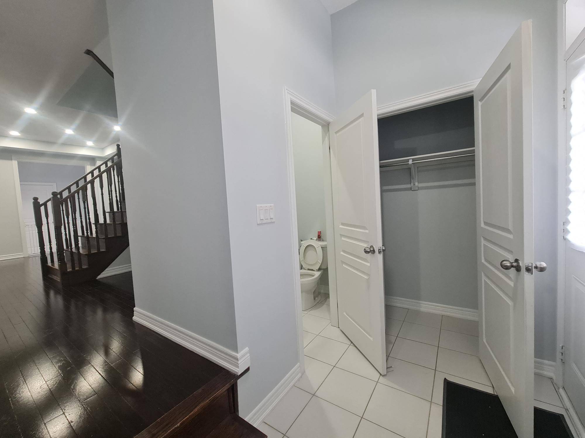 Brampton, ON L7A 3Y1,18 Primo RD #Main