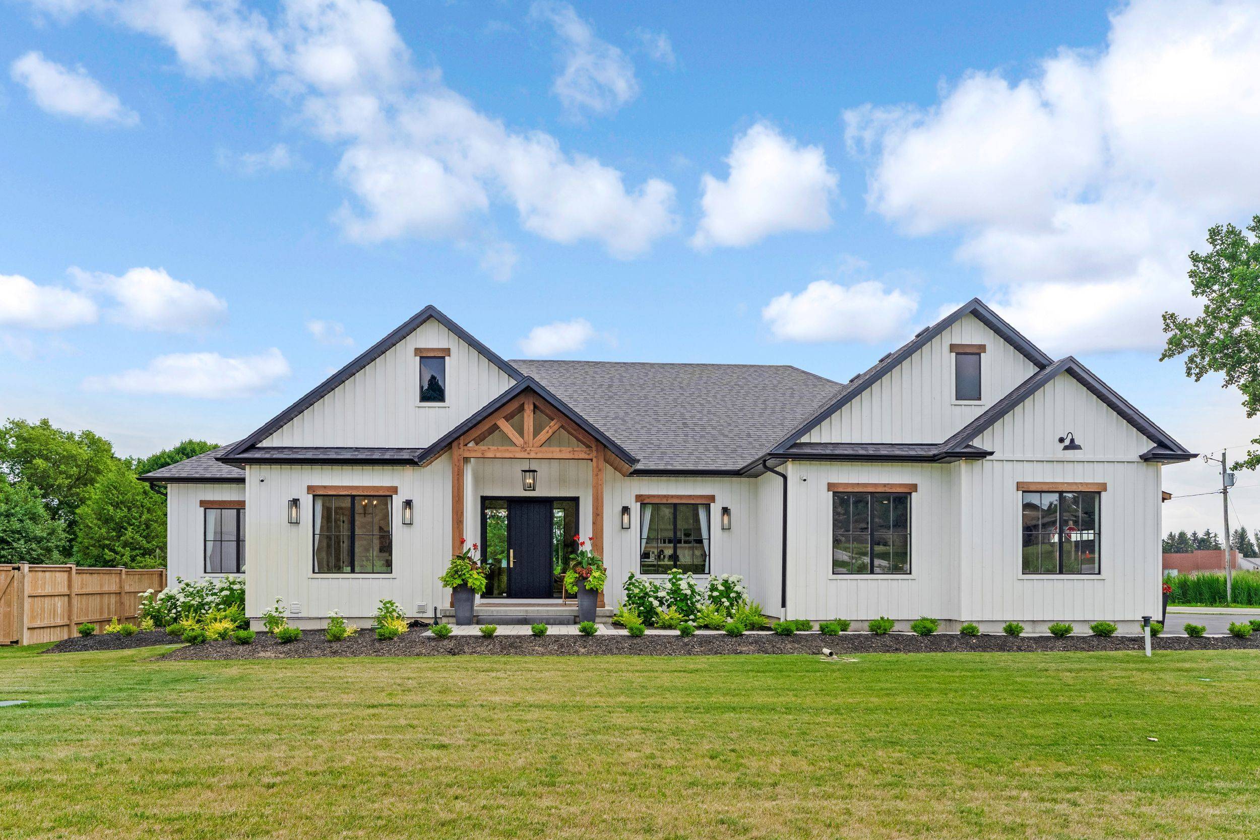 Wellesley, ON N0K 1L0,4678 Lobsinger Line